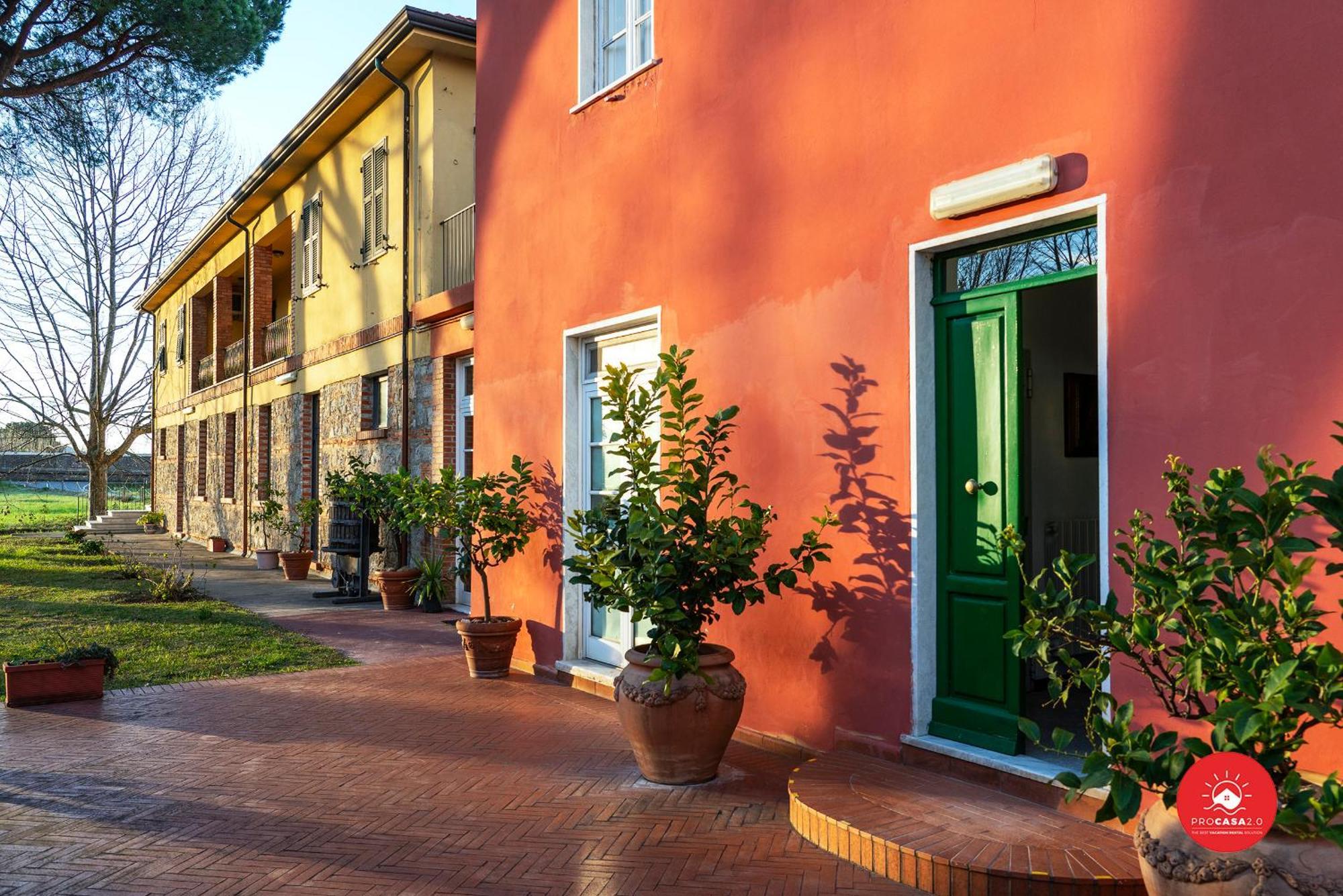 Fattoria Battilana Guest House Marina Di Carrara Ngoại thất bức ảnh